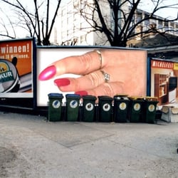 NUDES. Plakatserie 1999