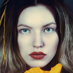 Photo: Anne Brawanski, Model: Gesine Müller, Make Up & Hair: Jenny Wieland