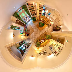 Hotel-Lobby