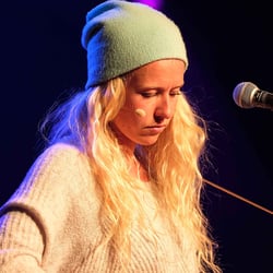 Musikerin / Schauspielerin – Ronja