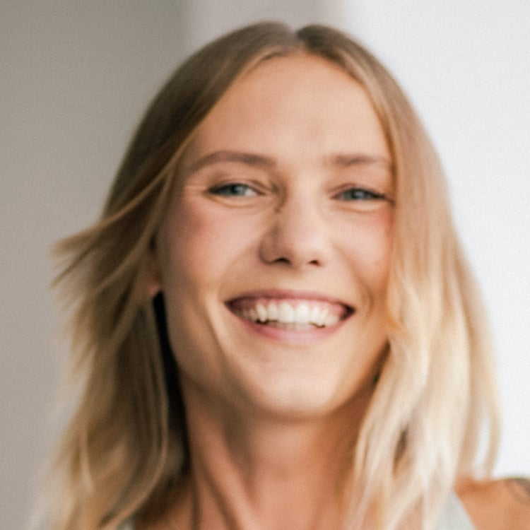 Lia Lange