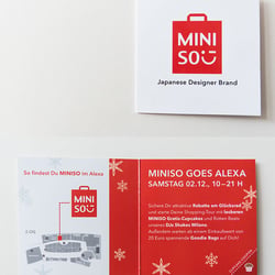 Falzflyer | MINISO Storeeröffnung