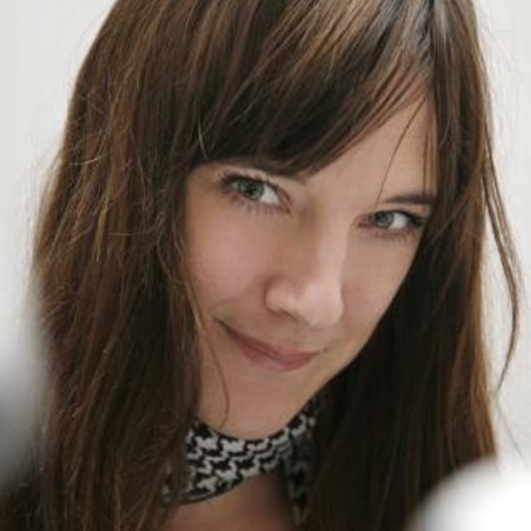 Angie Dehio