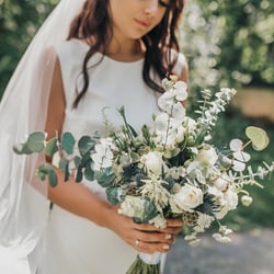 Boho-Hochzeit auf Wasserburg Geretzhoven