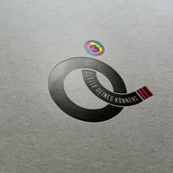 q3.logomock-2