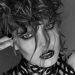 Beauty / Editorial