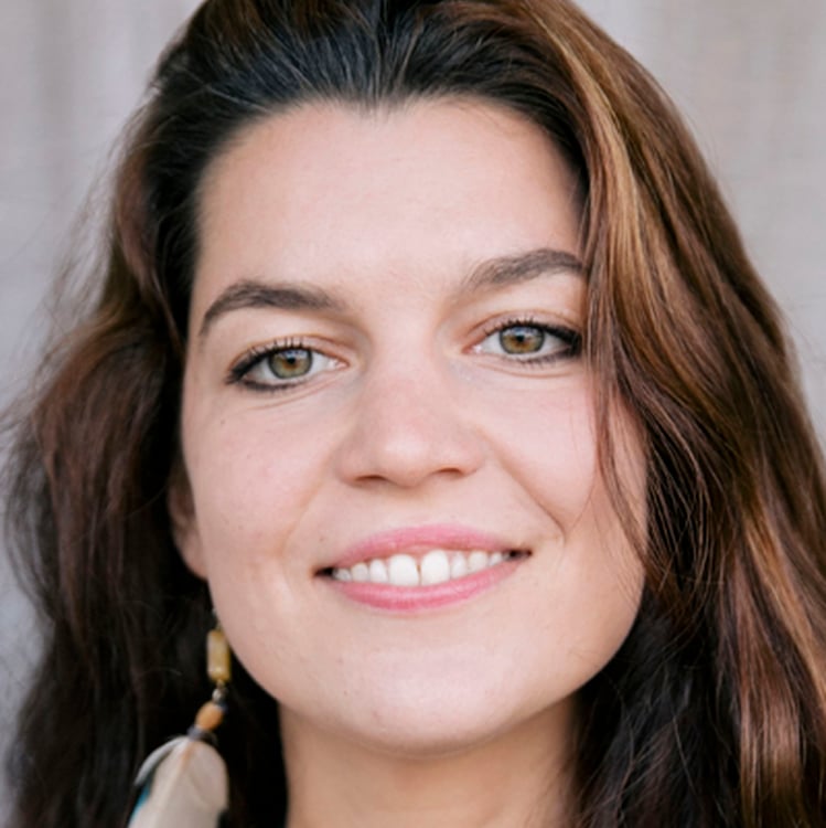 Janna Nadjejda Guichet