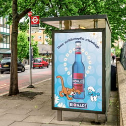 Plakat Bionade® in Werbefläche eingesetzt
