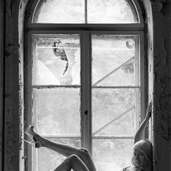 the window I  model jessy