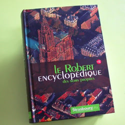 Le Robert encyclopédique des noms propres
