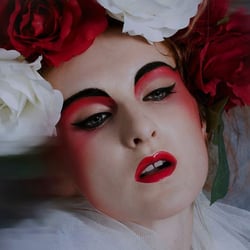 Artistic Make-up – H&M Valentina Sico