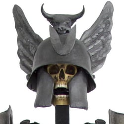 Tolumnius Helm