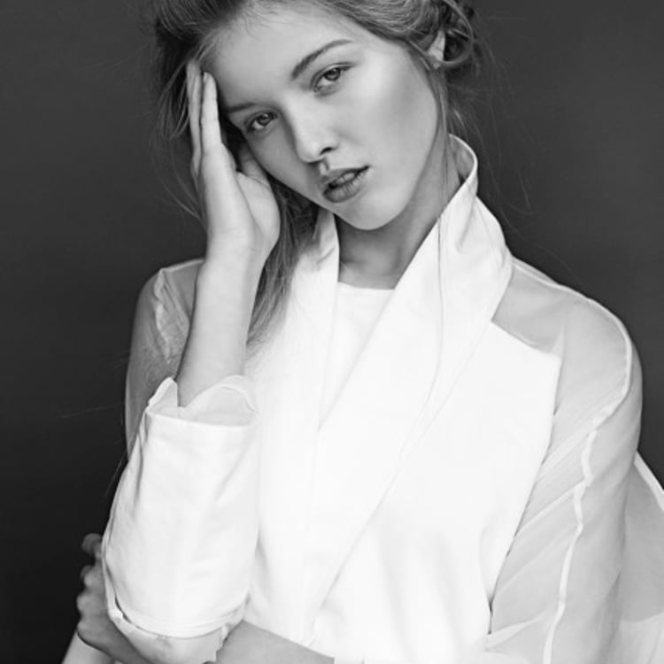 Alina Klingel Make-up Artist