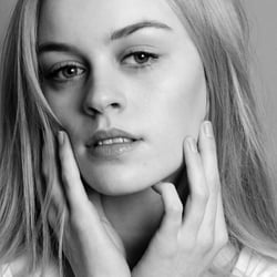 Photo: sophie daum, model: maddy, @core, mua: hjørdis supplieth