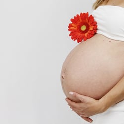 Babybauchfoto im Raum Aarau und Fricktal