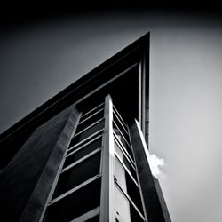 Dark:Sunny:Day