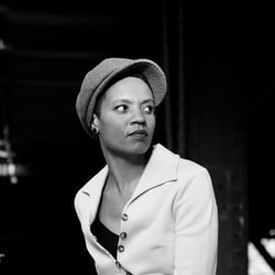Corporate & Co. Adwoa Hackmann | Sängerin