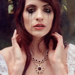 white-vampire-4