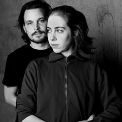 Sascha Alexander Gersak & Franziska Dick @ Sophiensaele ’05 © Judith von Ortenberg