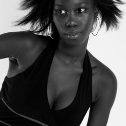 Fee … black model