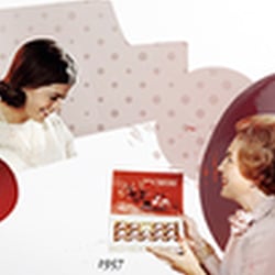 MonCheri / Ferrero 70th anniversary, edition of 40 artworks, 2016