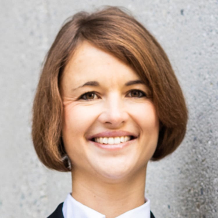 Nadine Mollien