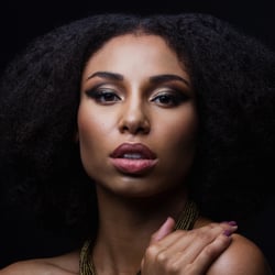 Beauty in the dark 2