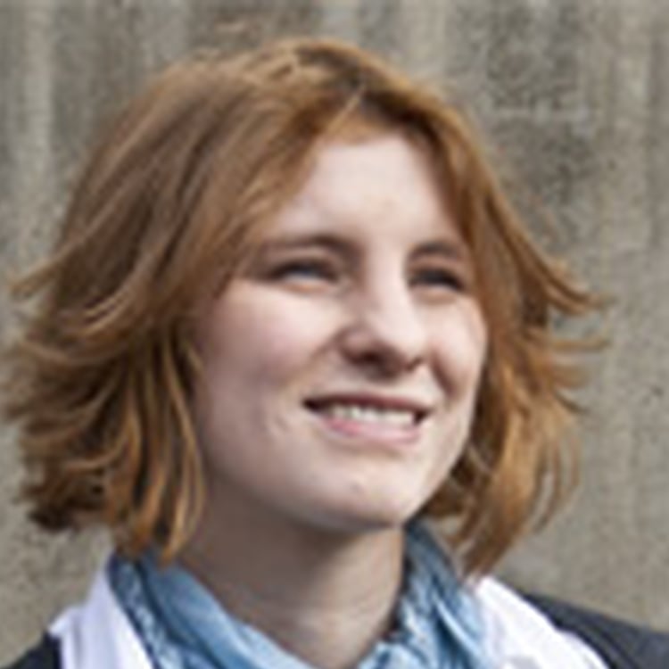 Angela Binns