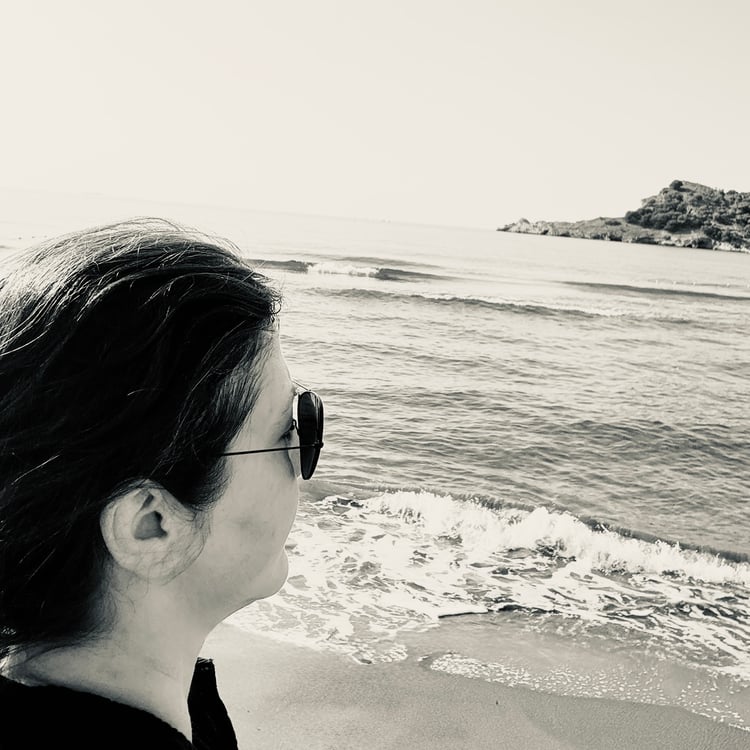 Özlem Gez
