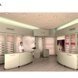 Erster PRADA-Beauty in Hong Kong