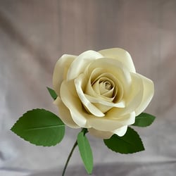 Rosen aus Tonzeichenpapier Papierblume einzelblume