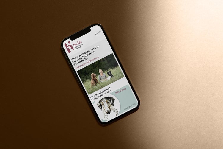 Grafik und Webdesign für Bea Koti, Mensch-Hund-Coaching, Winterthur, Corporate Design / Inserate / Beschriftungen / Website