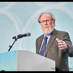 Der langjährige Bundestagspräsident Wolfgang Thierse spricht zum Abschluss des diesjährigen Trendforums auf seine ganz eigene..