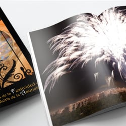 CATÁLOGO “Llibre de la festa”para la agencia de comunicación grupo ANTÓN