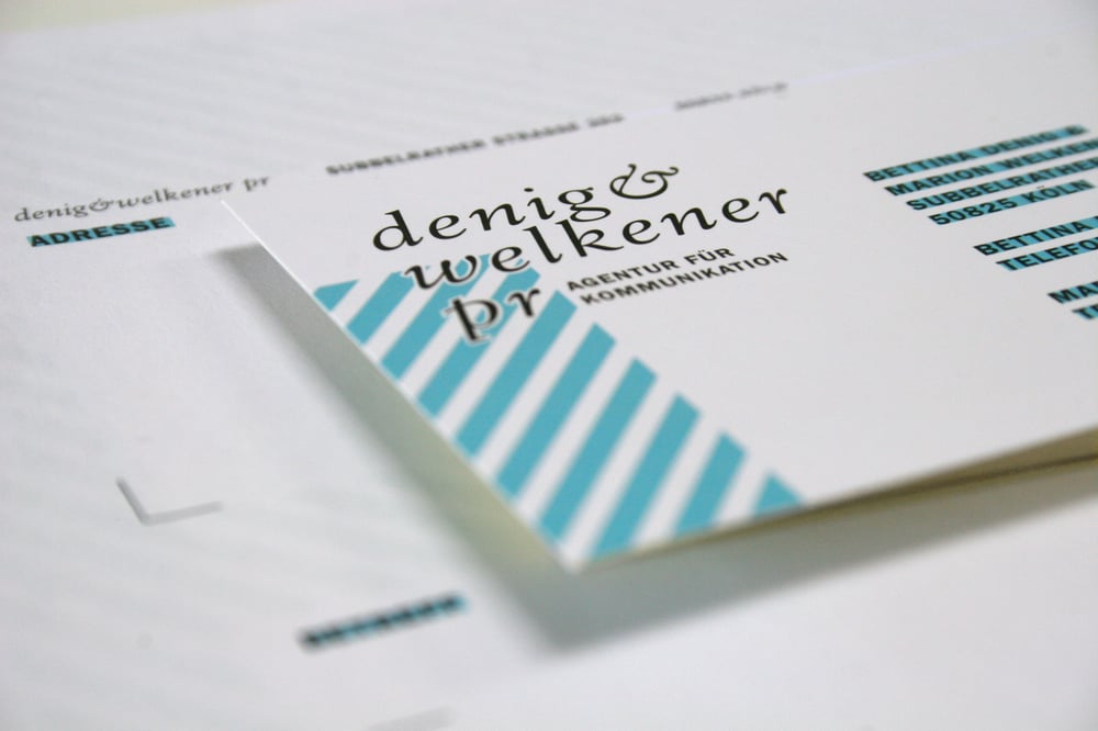 denig und welkener – Entwicklung des Erscheinungsbildes und Erstellung der Drucksachen