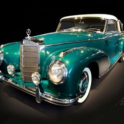 Mercedes 300S Mercedes Museum Stuttgart
