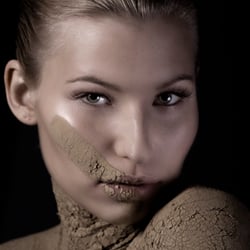 Model: Vivian  h&m: Luise Proksch