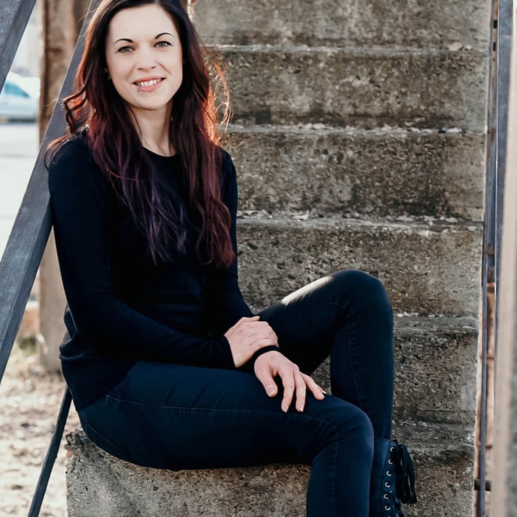 Marina B.