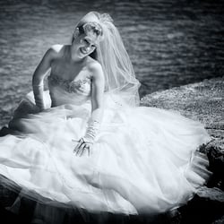 Braut im Designerkleid
