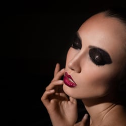 Luiza Dark 1