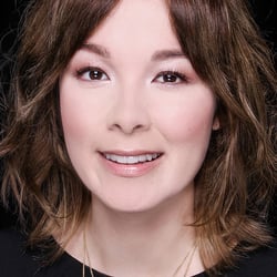 Nela Lee