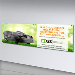 Schild über Waschanlage