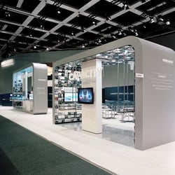 Im Vordergrund auf der InnoTrans 2014: Kompetenz und umfassendes Portfolio von Bombardier.