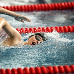 SCHWIMMEN [SG130119303]