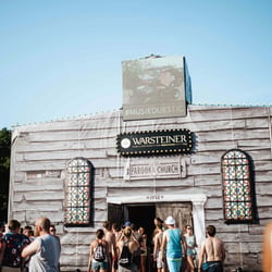 Warsteiner Parooka Ville