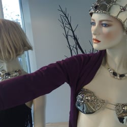 Körperobjekte „Showroom“ von organic ornaments