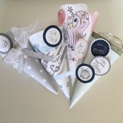Illustrationen für Freebies (Beispiel: Schultüte)