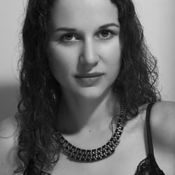 Model: Nele H.