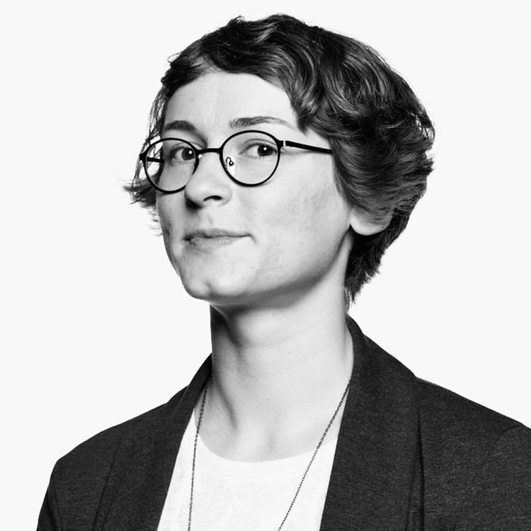 Elvira Bernhardt