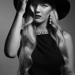 Make-up & Hairstyling